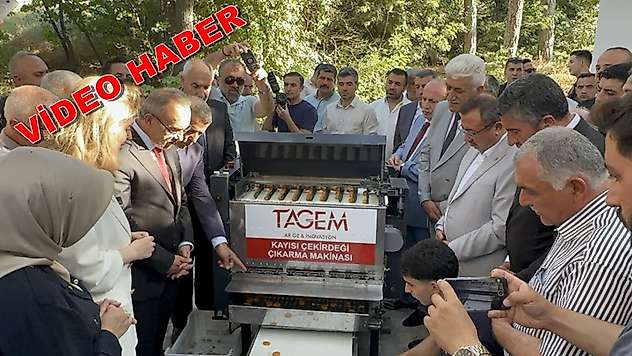 Kayısıda Yeni Dönem: Çekirdek Çıkarma Makinesi Tanıtıldı