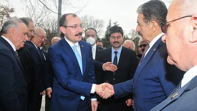 Keskin, 'Piyasada kaos oluşturulmuştur, kontrol kaybedilmiştir'