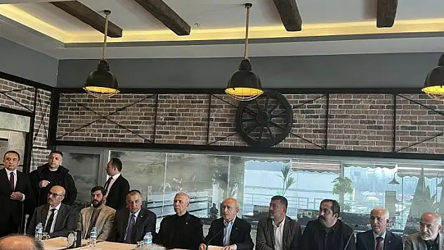 Kılıçdaroğlu, Malatya'da iş dünyasıyla bir araya geldi