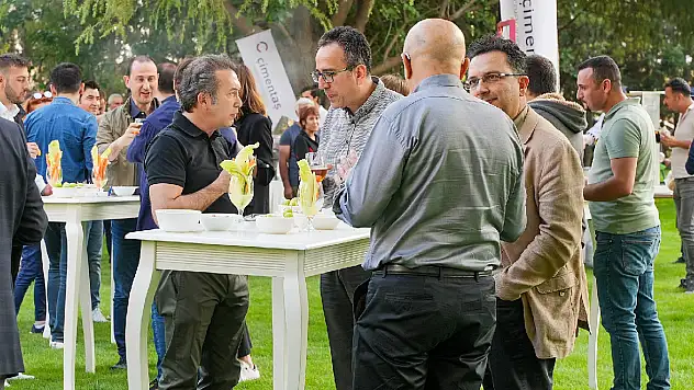 Kreatif Etkinlik ile Çalışanlar için Motivasyon Etkinlikleri Yapın