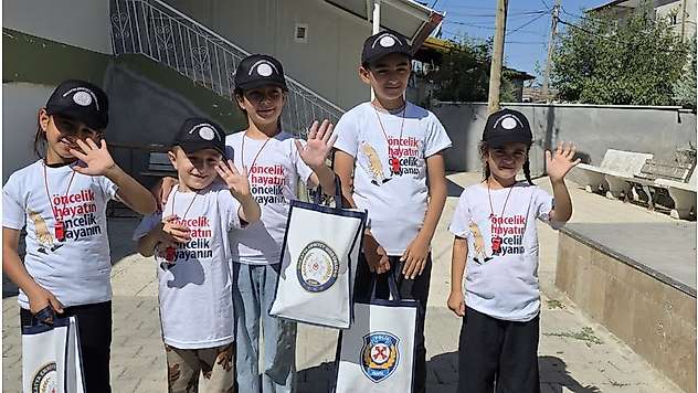 Kur'an Kursu Öğrencilerine Trafik Kuralları Eğitimi