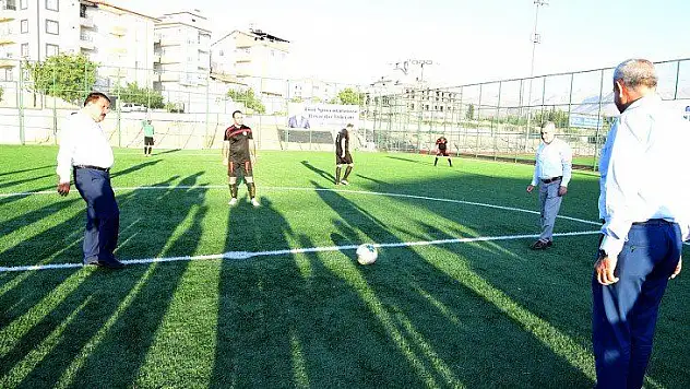 Kurumlar Arası Futbol Ve Voleybol Turnuvası Başladı