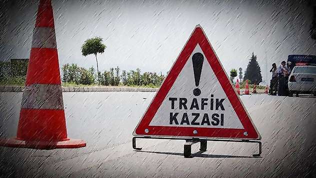 Kütahya'da yolcu otobüsü devrildi: 31 yaralı