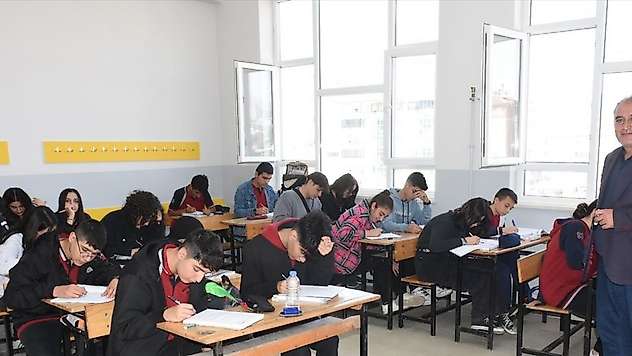 Kuzey Makedonya'dan uzanan kardeşlik bağı, depremden etkilenen Malatya'daki okulda yaşatılıyor