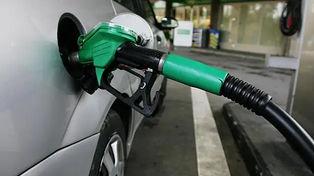 LPG'ye Zam Gelmişti, Benzin ve Motorinde İndirim Geldi!
