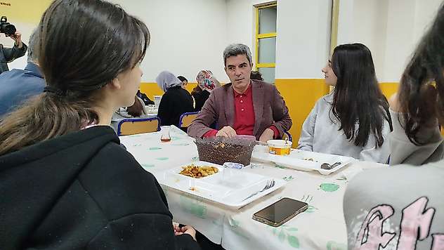 Maarifin Kalbinde İlk Sahur Programı