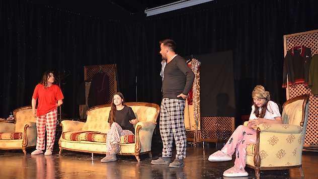 MABESEM Sahnesinde Anneler İçin Unutulmaz Gece