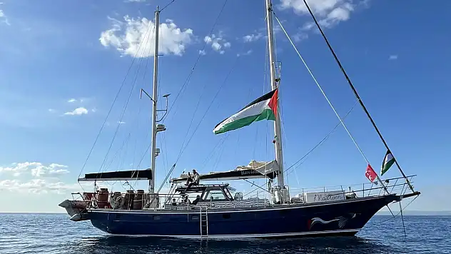 Madleen gemisindeki gönüllüler 'sınır dışı' ediliyor