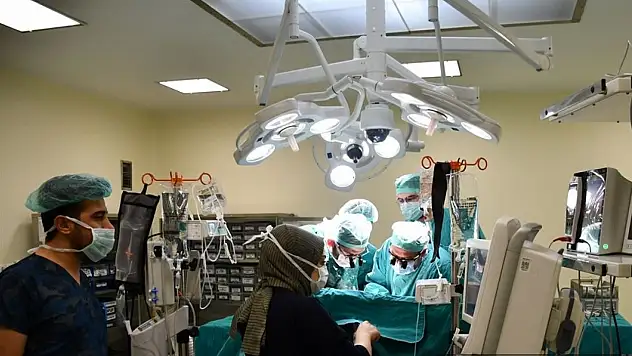 Malatya, çapraz karaciğer nakillerinde dünyanın merkezi olmayı hedefliyor