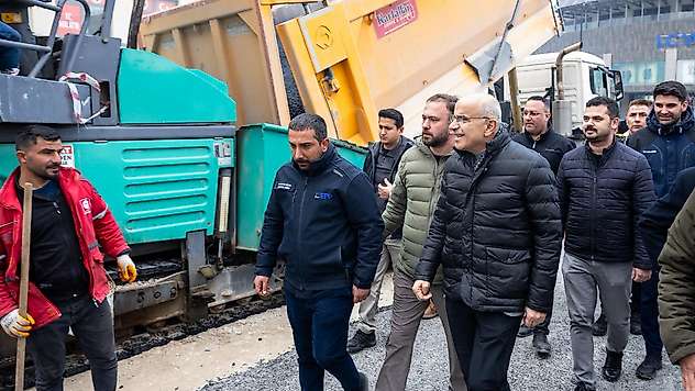 Malatya Çarşı Merkezinde Prestij Yolu İçin Asfalt Çalışmaları Sürüyor