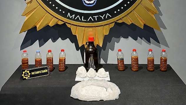 Malatya'da 4 kilo 875 Gram Metamfetamin Ele Geçirildi