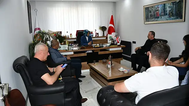 Malatya'da 49 Eczane Konteynerlerde Hizmet Veriyor