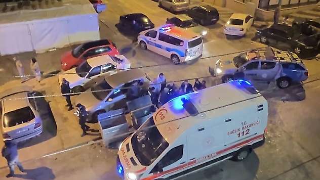 Malatya'da 5 Katlı Binada Yangın Paniği: 4 Kişi Dumandan Etkilendi