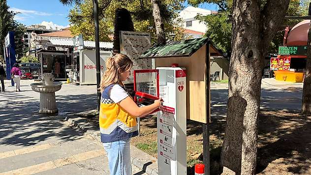 Malatya'da Ani Kalp Durmalarına Karşı 3 Noktaya Otomatik Şok Cihazı Yerleştirildi