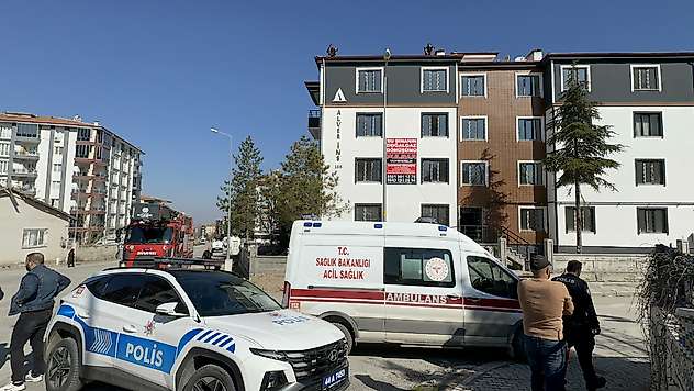 Malatya'da Çatı Eylemi: Alacaklarını İsteyen İşçiler İkna Edildi