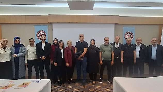 Malatya'da Çocuk Koruma Politikası Çalıştayı: Uzmanlar ve STK'lar Aynı Masada Buluştu