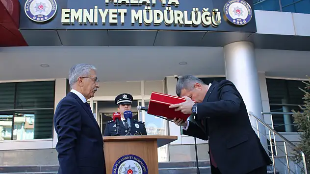 Malatya'da Emniyet Müdürü Değişti: Kayhan Ay Göreve Başladı