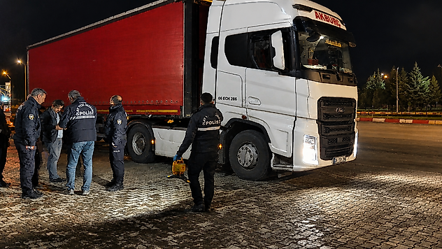 Malatya'da Feci Kaza: Tırın Çarptığı Yaya Hayatını Kaybetti, Sürücü Kaçtı