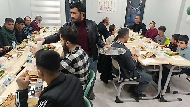 Malatya'da Görme Engellilere Özel Anlamlı İftar