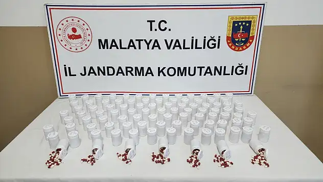 Malatya'da Jandarmadan Narkotik Operasyonu: 5 Bin 561 Sentetik Hap Ele Geçirildi