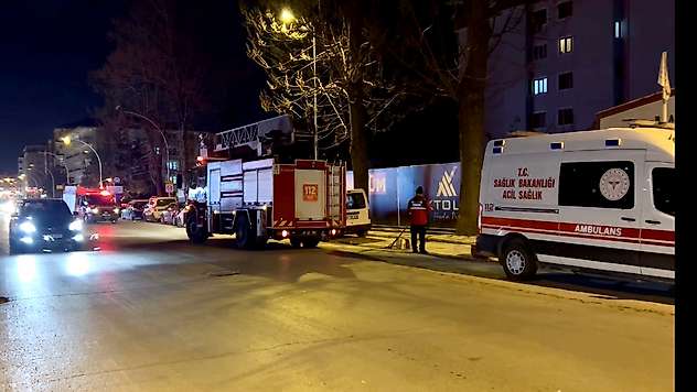 Malatya'da Kapıyı Açmayan Çocuk Aileyi Korkuttu