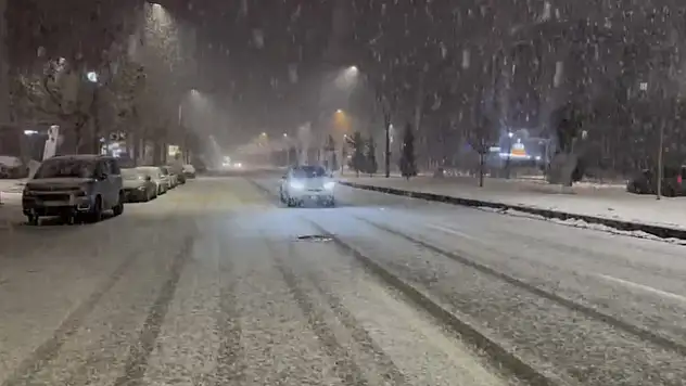 Malatya'da Kar Alarmı: Ekipler Sahada, Tedbirler Artırıldı