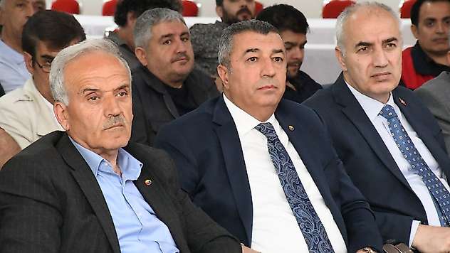 Malatya'da Kayısı Alarmı: Don, Dolu ve Kalıntı Riski Masada