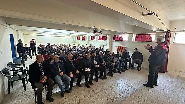 Malatya'da Kayısı Üreticilerine İlkbahar Eğitimi