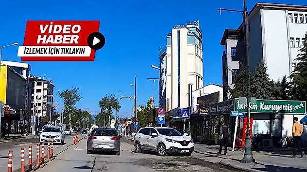Malatya'da Kaza Sonrası İlginç Anlar: El Frenini Unutunca Araç Hareket Etti
