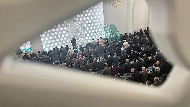 Malatya'da Mehmet Yusuf Kaya Külliyesi İbadete Açıldı