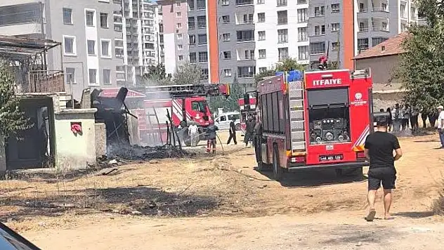 Malatya'da Metruk Evde Piknik Tüpü Patladı: Yangında Can Kaybı Yaşanmadı
