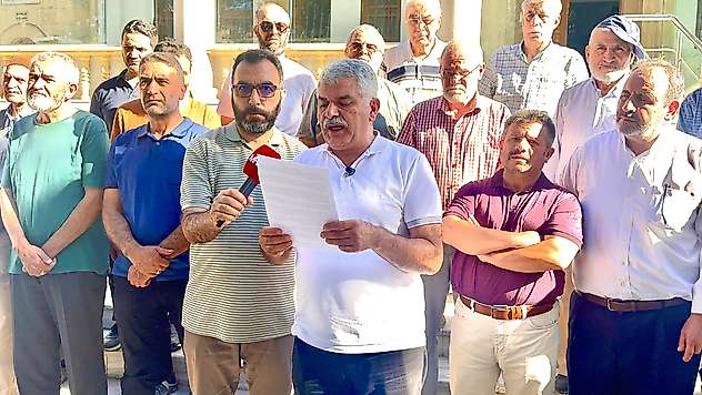 Malatya'da Müezzin-Kayyıma Cami Avlusunda Saldırı: Burnu Kırıldı