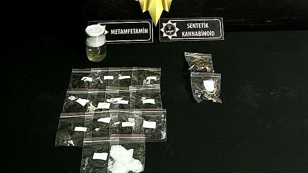 Malatya'da Narkotik Operasyonu: Uyuşturucu Satıcılarına Darbe