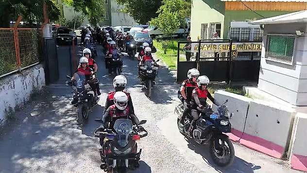 Malatya'da Silah Teşhir Edenlere Şafak Operasyonu: 56 Gözaltı