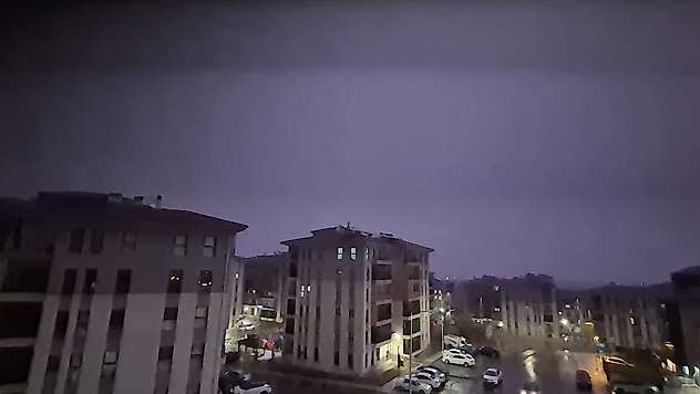 Malatya'da Şimşekler Geceyi Aydınlattı
