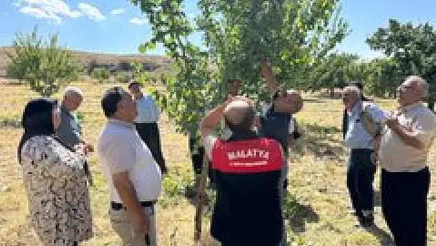 Malatya'da Tarla Okulu Uygulamalı Eğitimleri Devam Ediyor