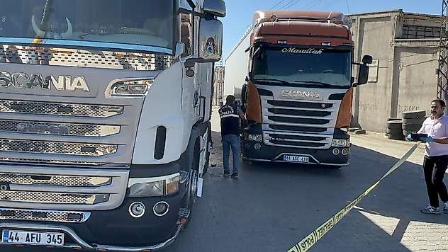 Malatya'da Tırla Dehşet: Husumetlisini İki Tır Arasında Sıkıştırdı