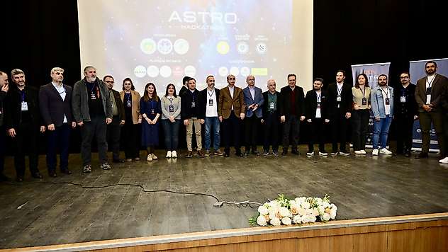 Malatya'da Uzay Rüzgârı: TUA Astro Hackathon'da Gençler Yarıştı