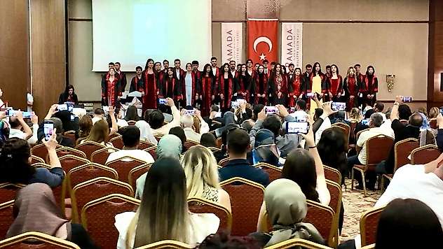 Malatya Doğa Koleji'nde Mezuniyet Coşkusu