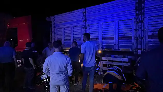 Malatya Doğanşehir-Erkenek'te Kamyon ile Motosiklet Çarpıştı: 1 Yaralı