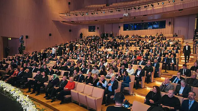 Malatya Eğitim Vakfı 40'ıncı Yılını İstanbul'da Anlamlı Bir Geceyle Kutladı