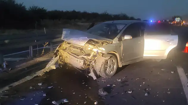 Malatya-Elazığ Karayolu'nda Tırdan Düşen Çadır Kazaya Yol Açtı