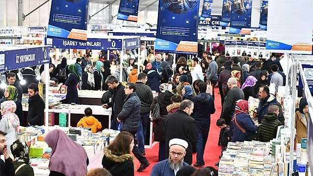 4. Üsküdar Kitap Fuarı yoğun ilgi gördü