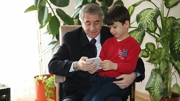 Başkan Yanılmaz'dan Şehit Ailelerine Ziyaret