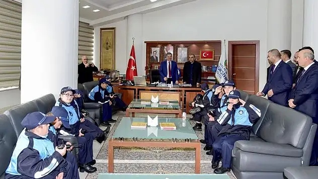 Downsendromlu çocuklar zabıta oldu