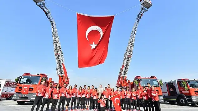 Nefesleri tuttuk, bekliyoruz