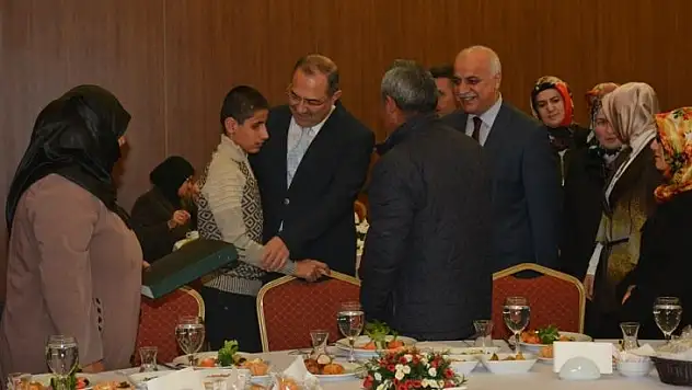 Vali Kaban, Engelli Öğrenci ve Aileleriyle Biraraya Geldi