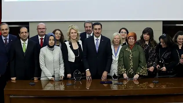 Bakan Tüfenkci: Kadın Esnaf Oranı 4 Yılda Yüzde 50'den Fazla Arttı