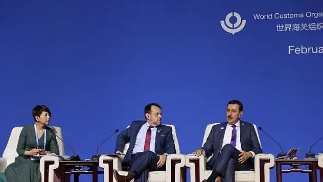 Bakan Tüfenkci, Çin'de E-Ticaret Konferansına Katıldı