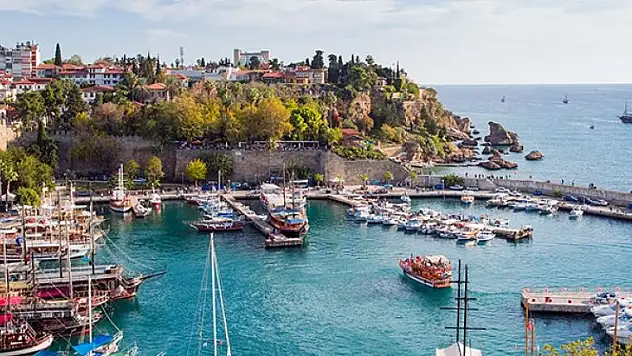 Yurt İçinde Antalya  Yurt Dışında Ukrayna